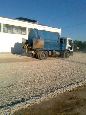 Asfaltos Elche S.L. Camión trabajos de pavimentación